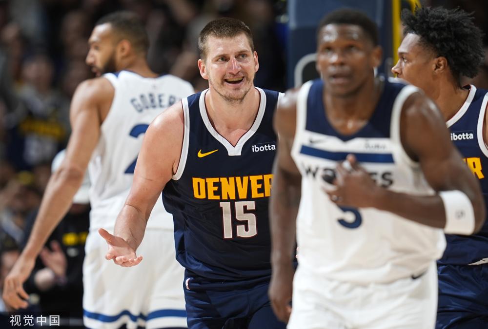 次展示出超 次展示出超