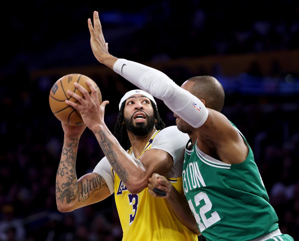 发出更强的 发出更强的