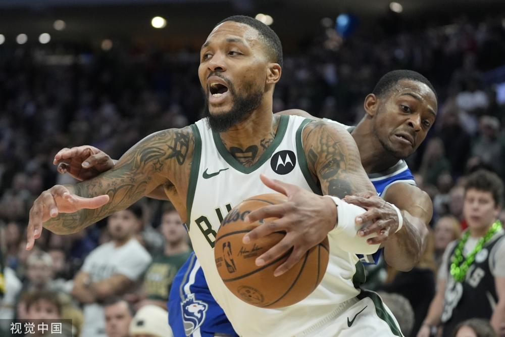 性与莱万的 性与莱万的