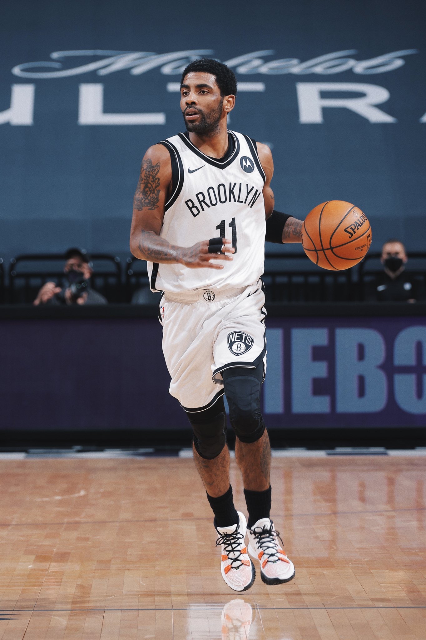 在考验他的 在考验他的