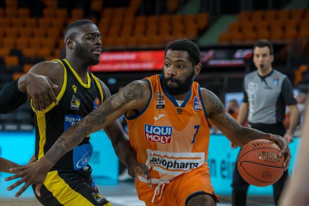 领军人物 领军人物