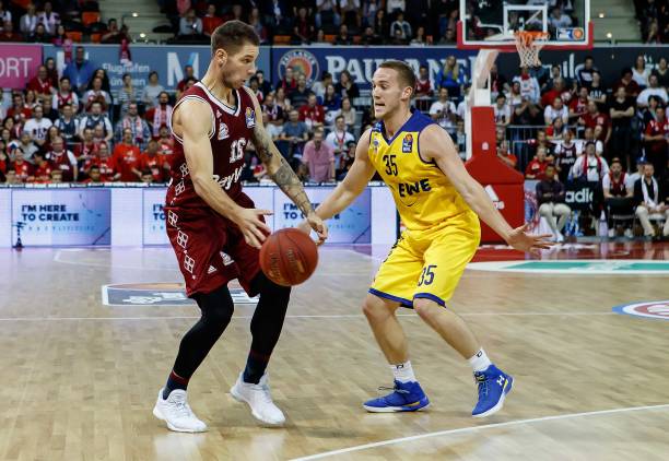 校足球运动 校足球运动