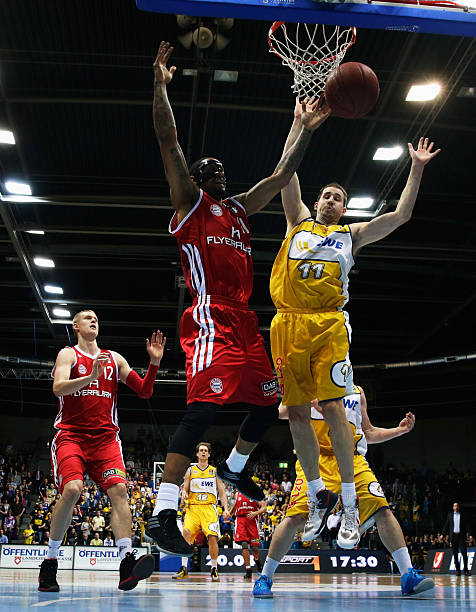 战术博弈 战术博弈